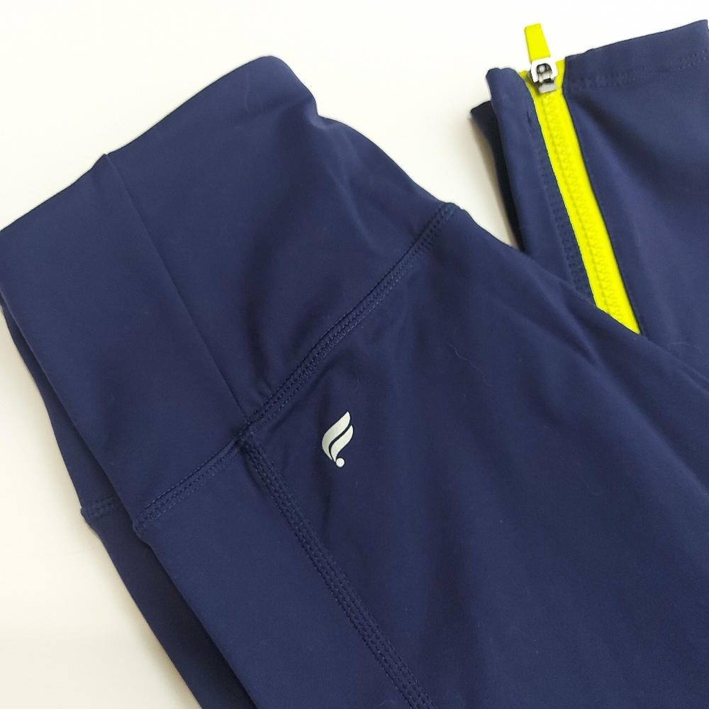Motion 365 by Fabletics Full Length Leggings